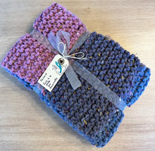 Charger l&#39;image dans la galerie, Foulard faits à la main🔴
